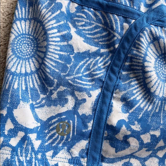 SOLD-Lululemon shorts - Picture 4 of 5